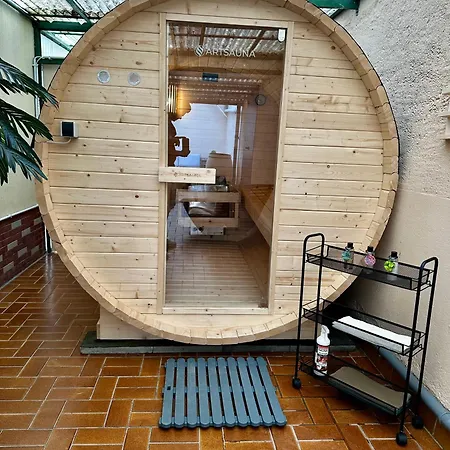 Sky Apartment, Sauna, Blick Zur Mosel, Grosser Balkon, Kaffeemaschine, Smart Tv * 摩泽尔河畔的泽尔